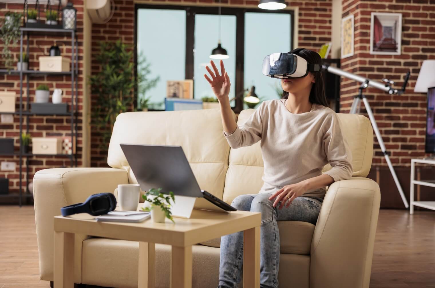 Understanding the metaverse through real world example